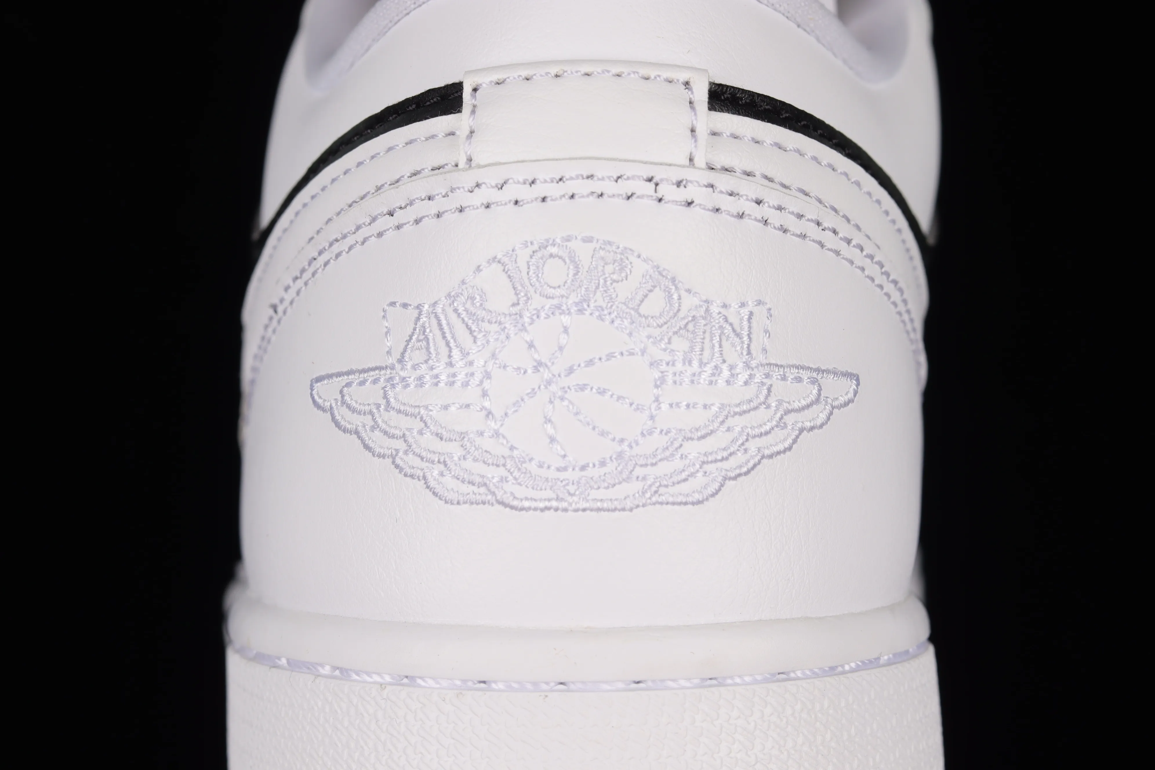 All categories Air Jordan Jordan series basketball shoes Air Jordan 1 Low G version pure original Air Jordan AJ1 Low AJ1 Joe 1 black and white panda low-top cultural sneakers DC0774-100